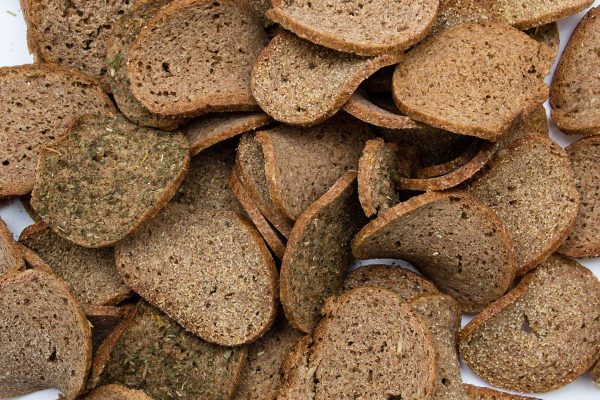 Waldstaudenkorn BROTCHIPS - Der Biene zuliebe